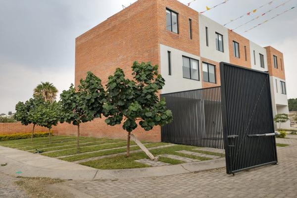 Foto de inmueble en San Juan de Los Lagos 2120, Hogares de Nuevo México, 45160 Nuevo México, Jal. #2120, Col. Hogares de Nuevo México C.P. 45138, Zapopan