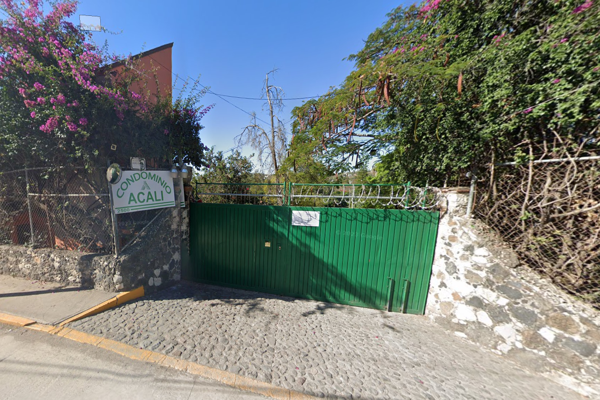 Foto de inmueble en Prolongacion Lazaro Cardenas #2500, Col. Morelos C.P. 62577, Jiutepec
