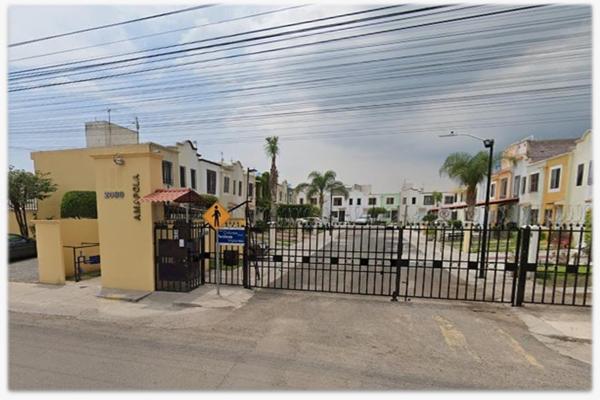 Foto de inmueble en Avenida Bellavista 2080 #2080, Col. Solidaridad 90 C.P. 76134, Querétaro