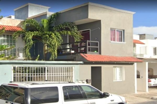 Foto de inmueble en Cerrada los Pinos 5 2 #2, Col. Bosque Real C.P. 77724, Solidaridad