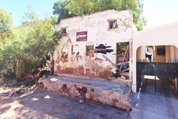 Foto de inmueble en Avenida Tres 250 #250, Col. Yucatán C.P. 85406, Guaymas