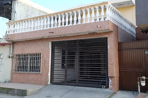 Foto de inmueble en Juarez #s/n, Col. San Nicolás de los Garza Centro C.P. 66400, San Nicolás de los Garza