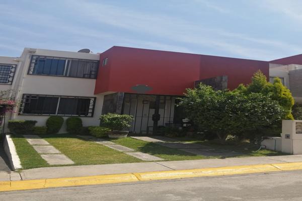 Foto de inmueble en Avenida Circuito del Lago Sur Fraccionamiento #Fraccionamiento, Col. Ricardo Flores Magón C.P. 54476, Nicolás Romero