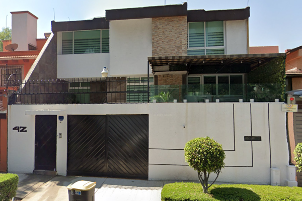 Foto de inmueble en Av. Paseo del Bosque 42, Taxqueña, Coyoacán, 04250 Ciudad de México, CDMX #42, Col. Paseos de Taxqueña C.P. 04250, Coyoacán