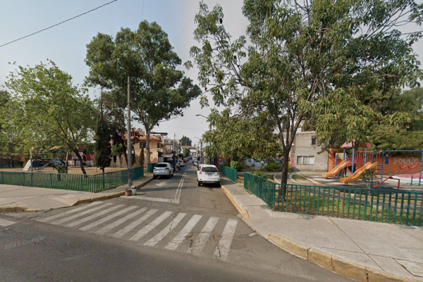 Foto de inmueble en Real del Moral #s/n, Col. Real del Moral C.P. 09010, Iztapalapa