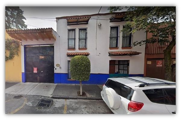 Foto de inmueble en San Francisco Figuraco, Col. Villa Coyoacán C.P. 04000, Coyoacán