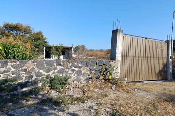Foto de inmueble en Avenida de Solidaridad #s/n, Col. Atlihuayan C.P. 62733, Yautepec