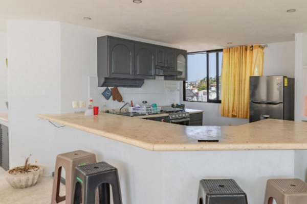 Foto de inmueble en La Explanada #s/n, Col. Las Playas C.P. 39390, Acapulco de Juárez