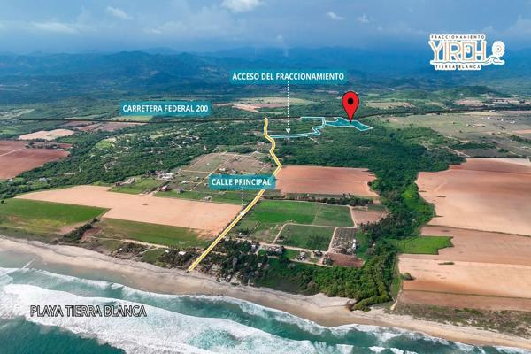 Foto de inmueble en Playa Tierra Blanca, Col. Puerto Escondido Centro C.P. 71980, San Pedro Mixtepec -Dto. 22 -