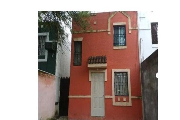 Foto de inmueble en Cerrada de Rosas Rojas #s/n, Col. Misión de la Silla C.P. 67197, Guadalupe