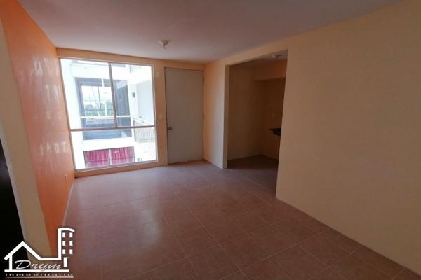 Foto de inmueble en CONDOMINIO SEGUNDA CERRADA DE QUETZAL #101, Col. El Dorado Huehuetoca C.P. 54696, Huehuetoca