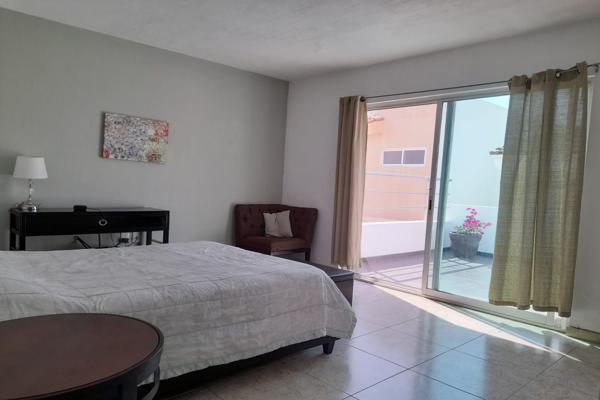 Foto de inmueble en Boulevard Jardín Real Oriente, Col. Jardín Real C.P. 45136, Zapopan