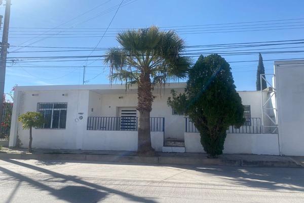 Foto de inmueble en 3ra, Col. Nombre de Dios C.P. 31150, Chihuahua