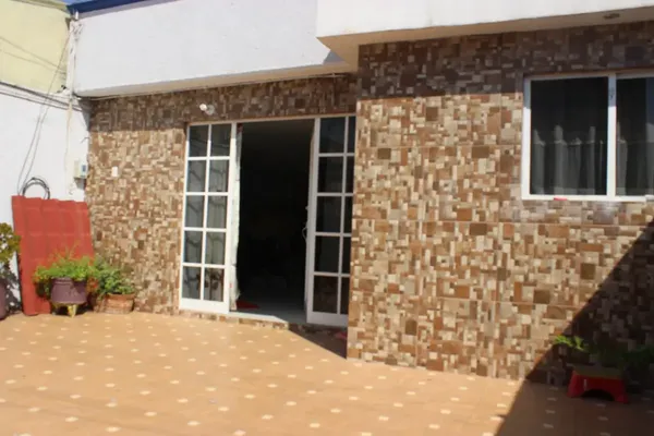 Foto de inmueble en 4 privada triomas #205, Col. Villa de las Flores 1a Sección (Unidad Coacalco) C.P. 55710, Coacalco de Berriozábal