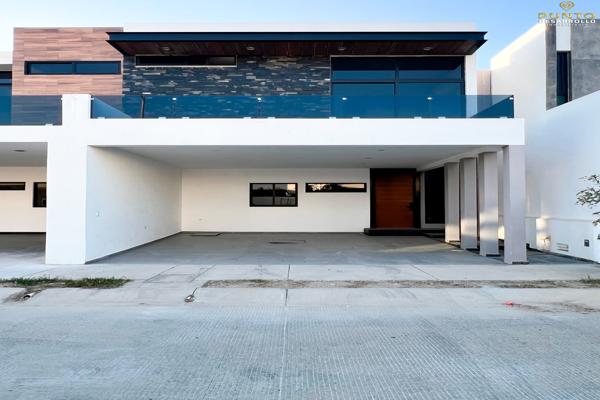 Foto de inmueble en Avenida Óscar Pérez Escobosa 8124 #14, Col. Terranova Plus C.P. 82124, Mazatlán