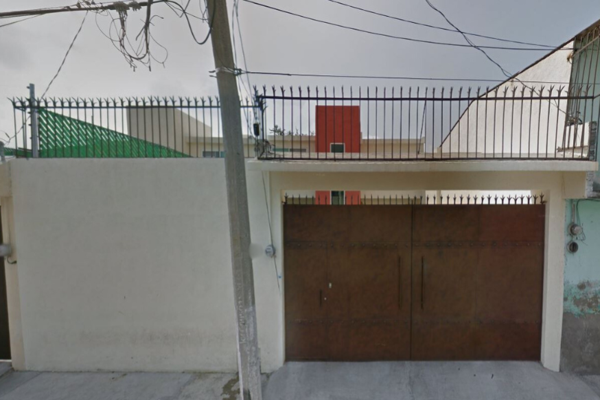 Foto de inmueble en Plomo, Col. Lázaro Cárdenas C.P. 62553, Jiutepec
