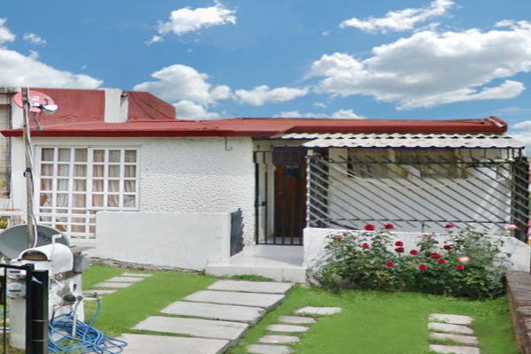 Foto de inmueble en De La Serenata #--, Col. Villas de la Hacienda C.P. 52929, Atizapán de Zaragoza