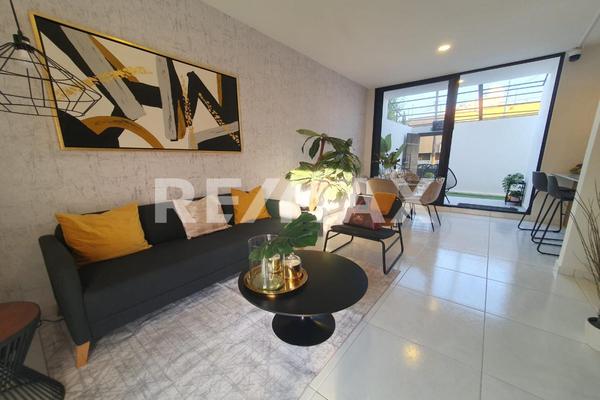 Foto de inmueble en 43 Oriente, Col. Huexotitla C.P. 72534, Puebla