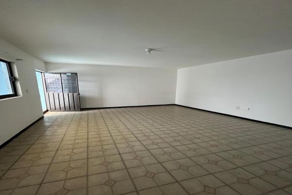 Foto de inmueble en C. 22, Guadalupe Proletaria, Ciudad de México, CDMX, Col. Guadalupe Proletaria C.P. 07670, Gustavo A. Madero