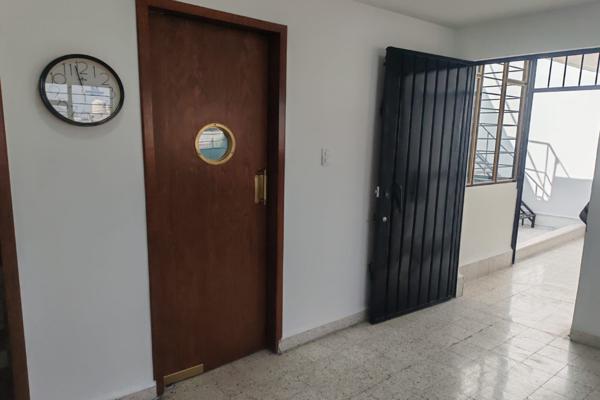 Foto de inmueble en c, Col. Jardines de Guadalupe C.P. 57140, Nezahualcóyotl