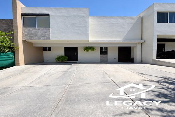 Foto de inmueble en P.º Amberes, 67130 Guadalupe, N.L., Col. Paseo Amberes C.P. 67130, Guadalupe