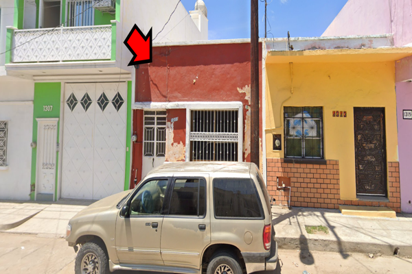 Foto de inmueble en Francisco Villa 14 Sur  1311, Col. Centro C.P. 82000, Mazatlán