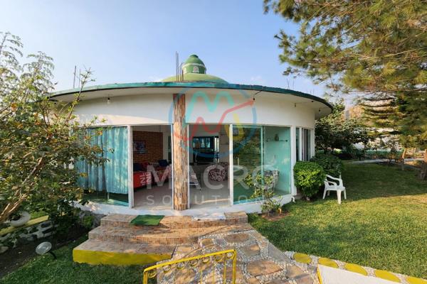 Foto de inmueble en Colonia Santa Rosa  #3, Col. Oaxtepec Centro C.P. 62738, Yautepec