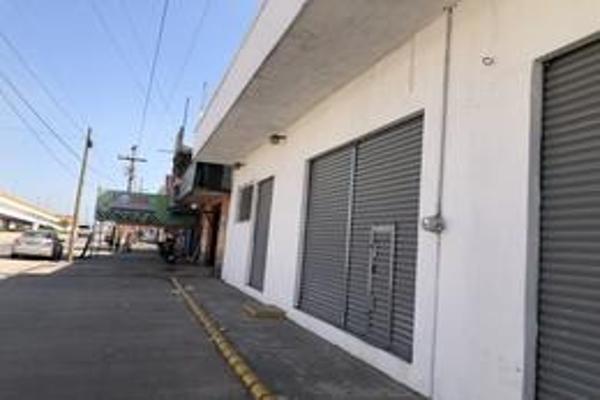 Foto de inmueble en Avenida del Puente #Local 12, Col. Ampliación Adolfo López Mateos C.P. 96499, Coatzacoalcos