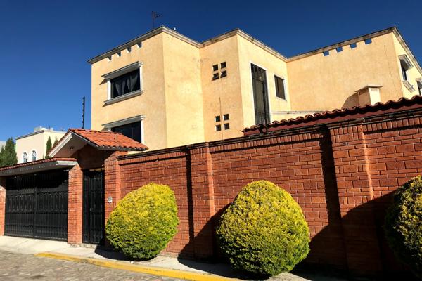 Foto de inmueble en CACALOMACAN #679, Col. Cacalomacán C.P. 50265, Toluca