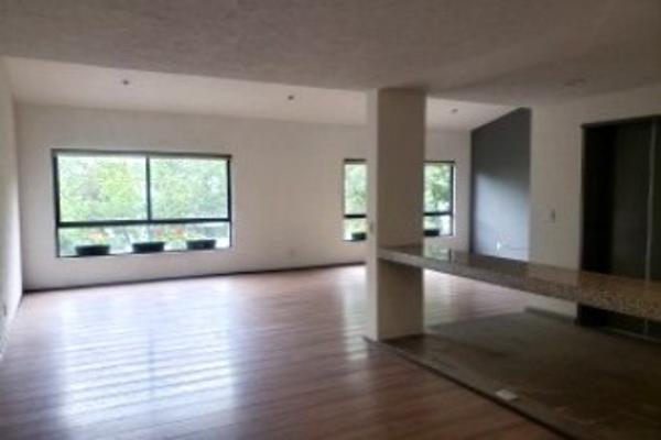 Foto de inmueble en Priv. de los Fresnos, Lomas del Sol, 52789 Naucalpan de Juárez, Méx.Int. 301, Col. Lomas del Sol C.P. 52789, Huixquilucan