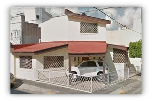 Foto de inmueble en Avenida del Valle 150 #150, Col. Ciudad del Valle C.P. 63157, Tepic