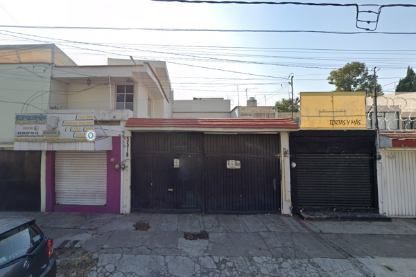 Foto de inmueble en Blvrd 14 Sur, Jardines de San Manuel, Heroica Puebla de Zaragoza, Pue. #s/n, Col. Jardines de San Manuel C.P. 72570, Puebla