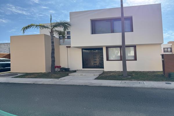 Foto de inmueble en Puerta Real, Col. Puerta Real C.P. 76910, Corregidora