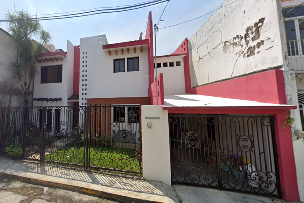 Foto de inmueble en MALINCHE  #210, Col. San Miguel C.P. 86323, Comalcalco
