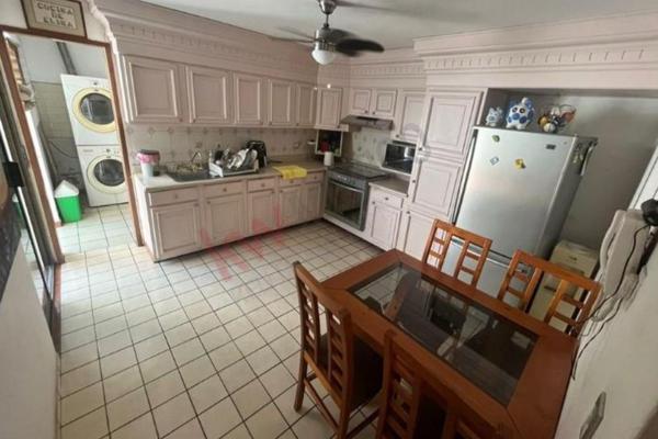Foto de inmueble en Bravo  #37, Col. Colinas Del Rey C.P. 45130, Zapopan