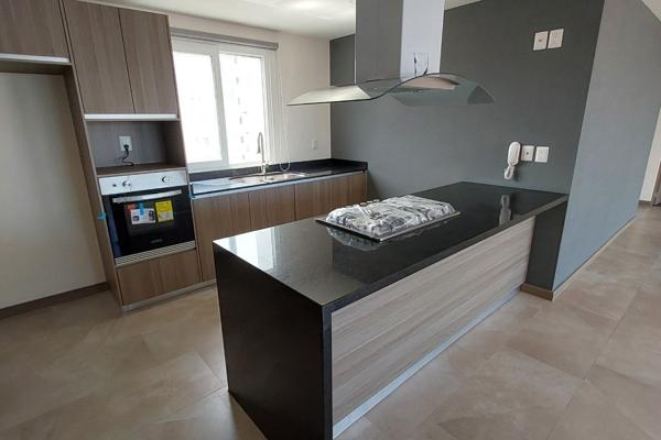 Foto de inmueble en Loma Dorada, 76060 Santiago de Querétaro, Qro., Col. Loma Dorada C.P. 76060, Querétaro