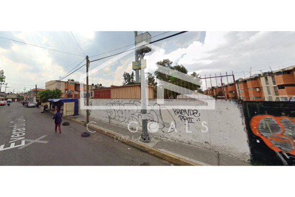 Foto de inmueble en Everardo Gamiz  #s/n, Col. Año de Juárez C.P. 09780, Iztapalapa