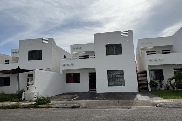 Foto de inmueble en 49, Col. Las Américas II C.P. 97302, Mérida