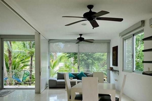 Foto de inmueble en Av. La Selva Esq. Kohunlich, 77760 Tulum, Q.R., Col. Maya Pax C.P. 77760, Tulum