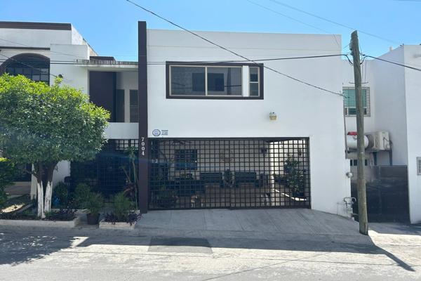 Foto de inmueble en pedregal la silla, Col. Pedregal de la Silla C.P. 64898, Monterrey