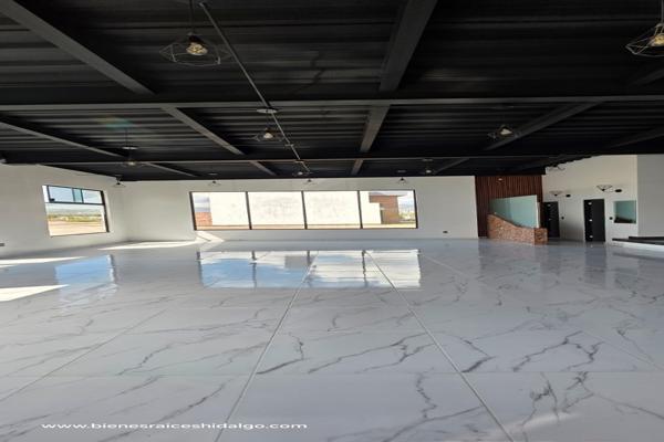 Foto de inmueble en Industrial la Paz, Pachuca de Soto, Hgo., Col. Centro C.P. 42000, Pachuca de Soto