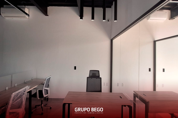 Foto de inmueble en Av. Loma Pinal de Amoles 346, Vista Dorada, 76060 Santiago de Querétaro, Qro. #346, Col. Vista Dorada C.P. 76060, Querétaro
