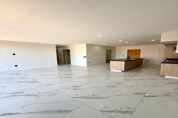 Foto de inmueble en Calle Ontario 770, Lomas de Guevara, 44657 Guadalajara, Jal. #770, Col. Lomas de Guevara C.P. 44657, Guadalajara