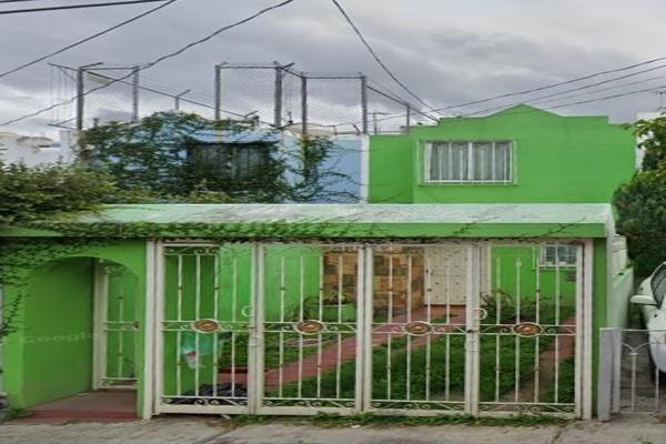 Foto de inmueble en Bravo  #38, Col. Colinas Del Rey C.P. 45130, Zapopan