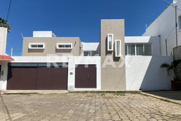Foto de inmueble en 4A. Priv. De José López Alavés, Col. Residencial San Felipe C.P. 68044, Oaxaca de Juárez