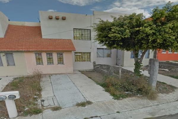 Foto de inmueble en Calle Yunta  #459, Col. Verónica López C.P. 58893, Tarímbaro