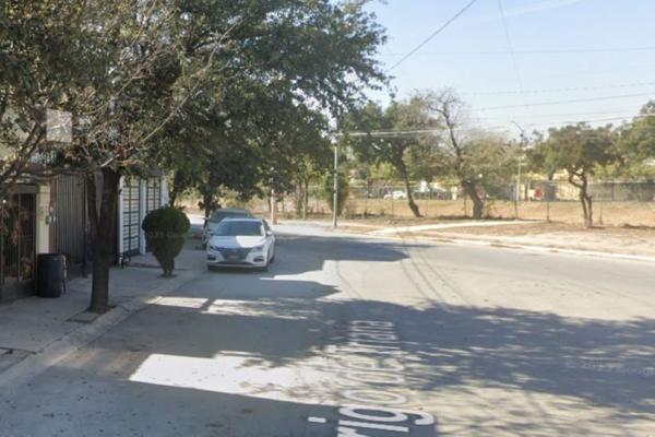 Foto de inmueble en Rodrigo de Triana, Col. Misión Fundadores II C.P. 66612, Apodaca