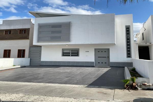 Foto de inmueble en Valle de los Fresnos 318, 66620 Valle Azul, N.L. #318, Col. Valle Azul C.P. 66620, Apodaca