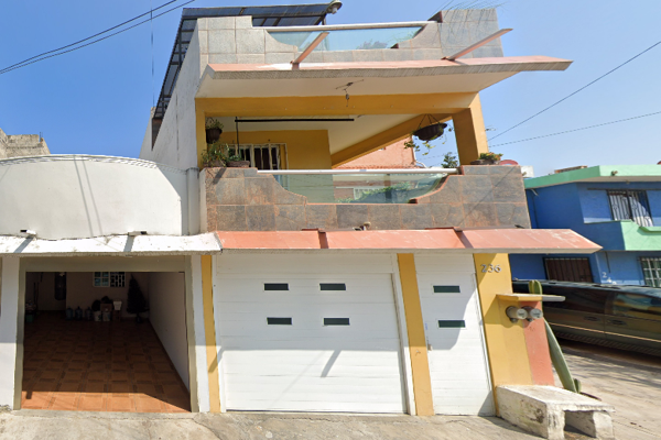 Foto de inmueble en María Magdalena Márquez, Col. Camino Real C.P. 91800, Veracruz