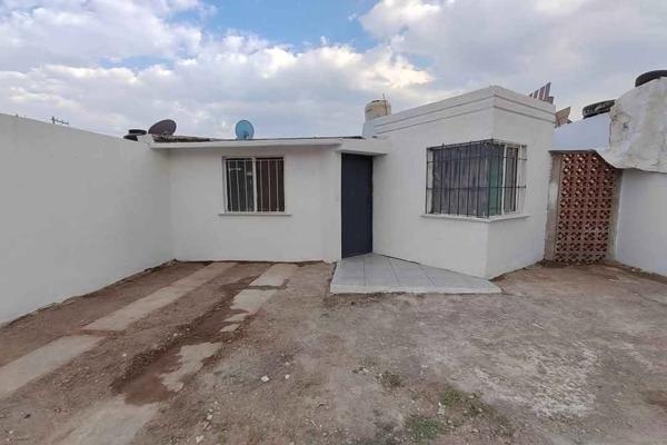 Foto de inmueble en BERNABE GONZALEZ, Col. Cuencame de Ceniceros Centro C.P. 35800, Cuencamé